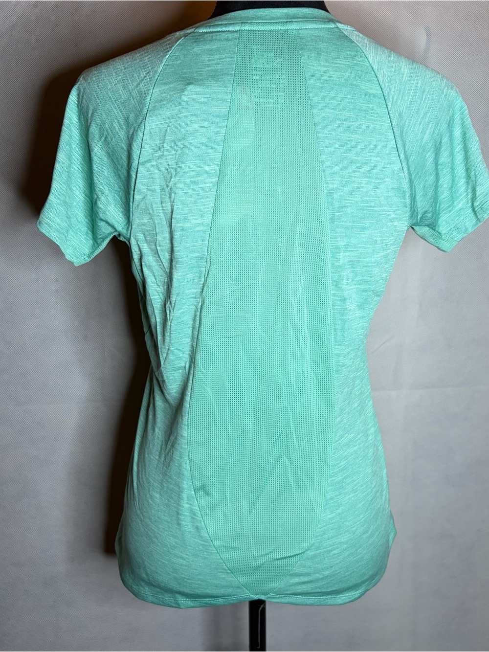 The North Face Women's Seafoam Green Ambition Short Sleeve Crew Tee - Picture 3 of 8